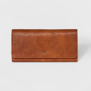 Universal Thread Wallet